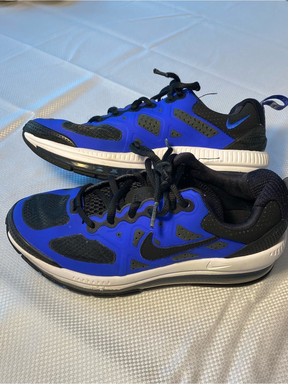 Nike Kids Blue and Black Lace-Up Athletic Sneakers